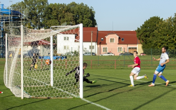 ČSK Uherský Brod : FC Viktoria Otrokovice 5:0 (0:0)